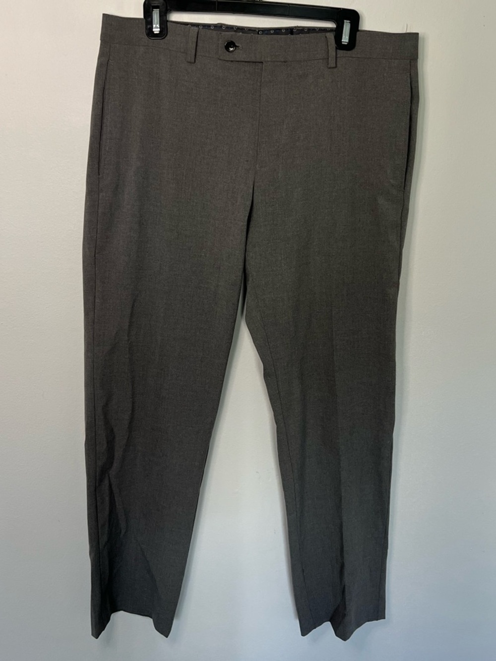 Lauren Ralph Lauren’s woman’s dress Pants in Dark Charcoal size 34W by 30L
